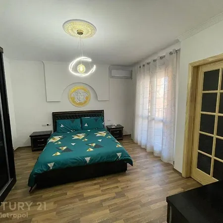Apartment Quit *